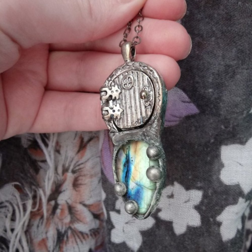 Labradorite "Fairy Portal" Necklace